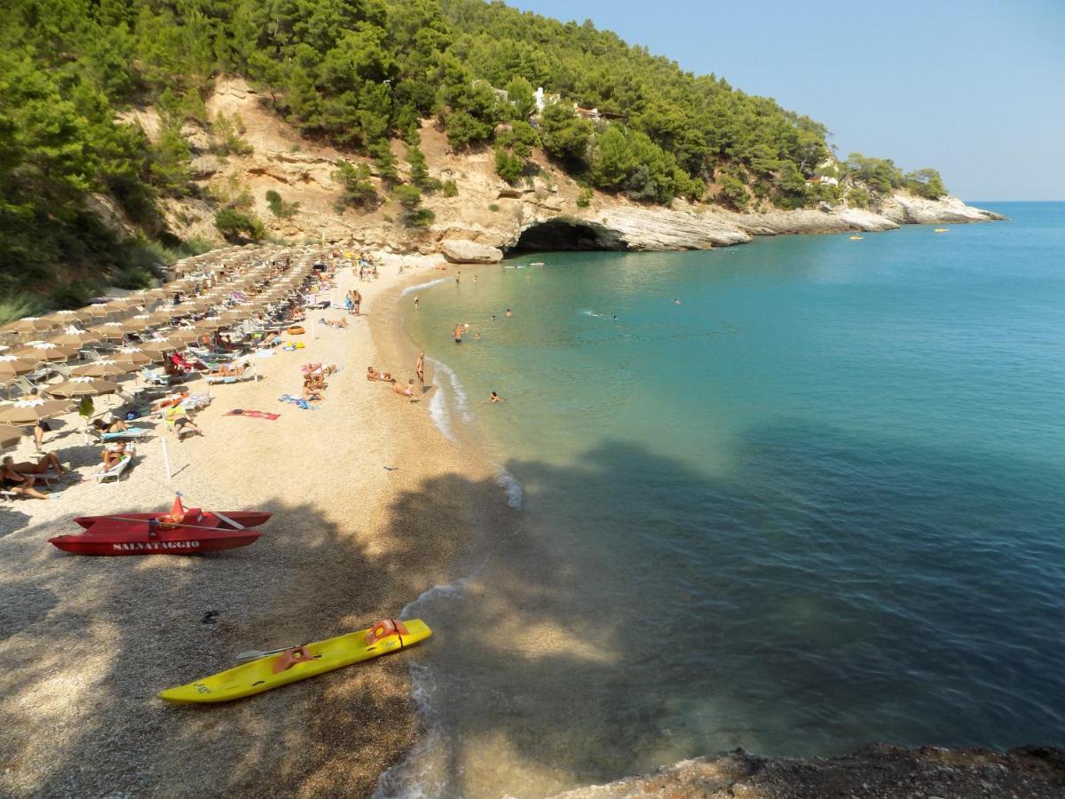 Villetta Roberto Le Macine Di Charme - Pugnochiuso Resort فيستَ المظهر الخارجي الصورة